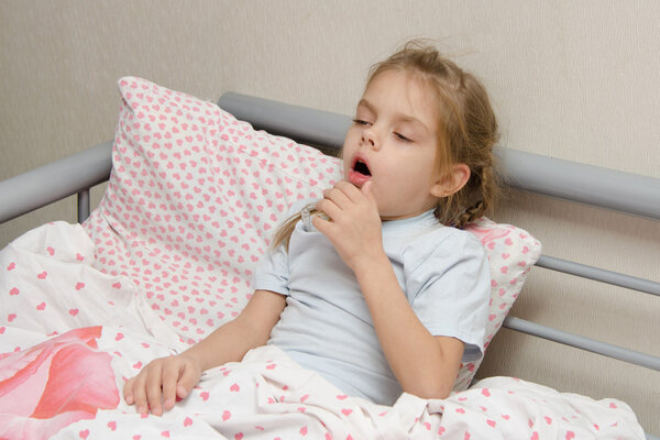 沈阳58岁助孕生子：持续的咳嗽可能是过敏性哮喘的结果
